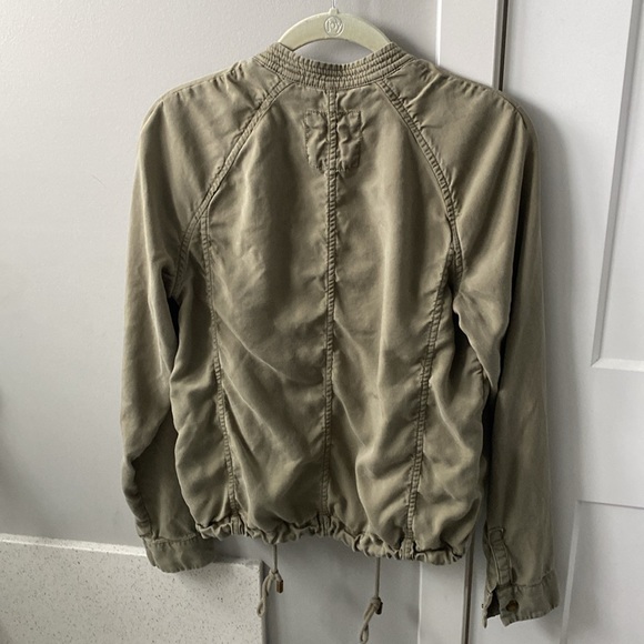 GAP Lightweight Bomber Jacket- women XS - Picture 3 of 3
